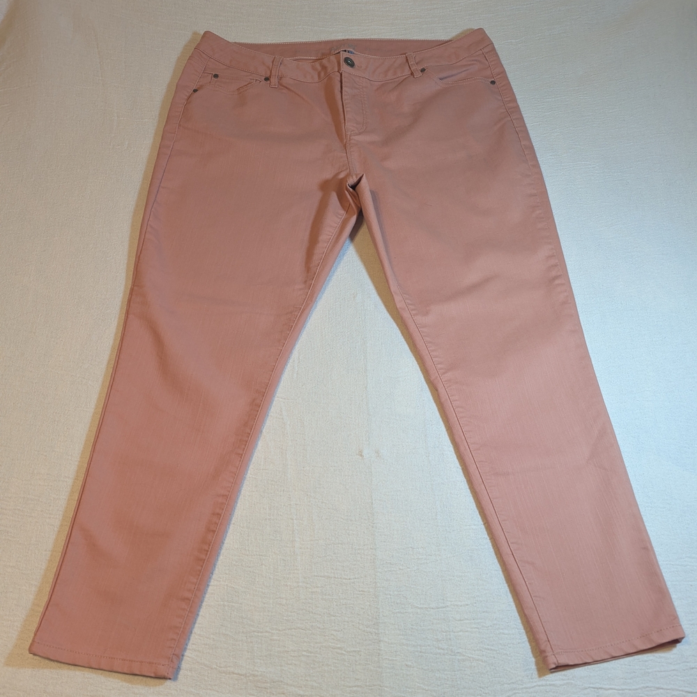 Apt. 9 Women's Skinny Pants in Pink